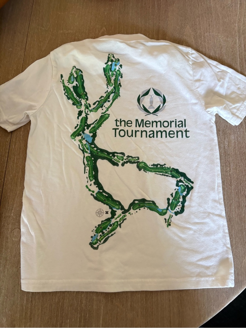 abercrombie kids White Short-Sleeve T-Shirt with Green Golf Course Graphic